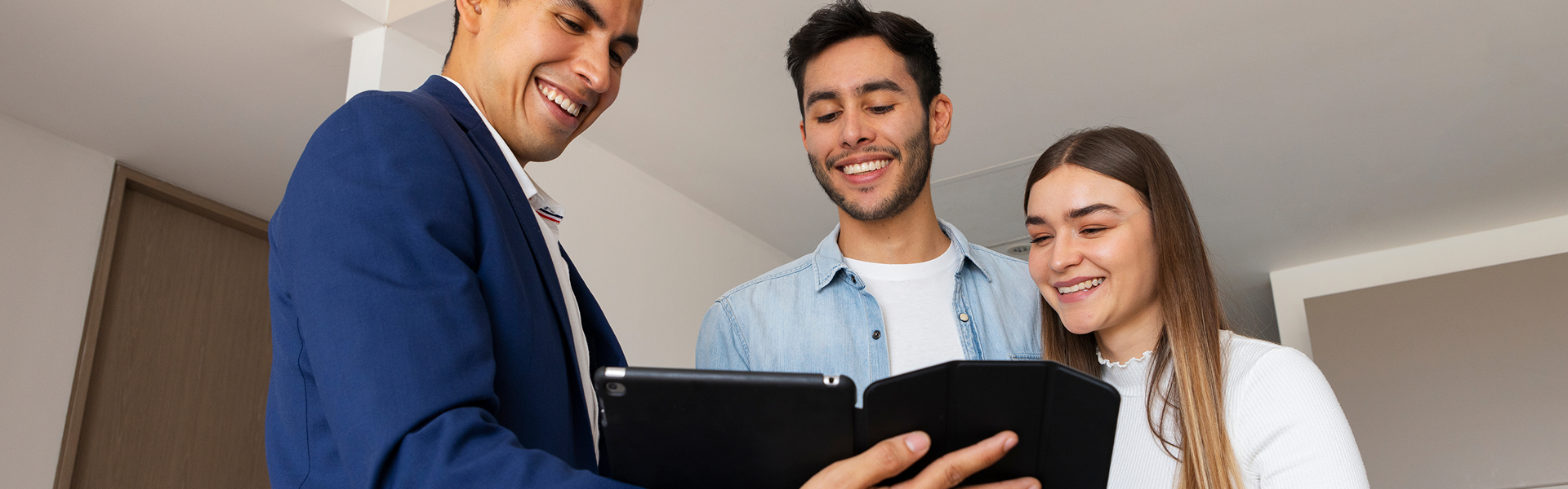 Dubai Investments Serices